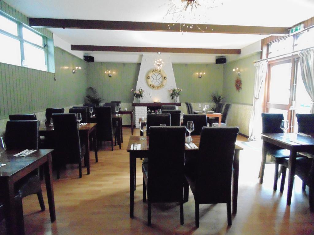 Cedar Inn Edynburg Zewnętrze zdjęcie